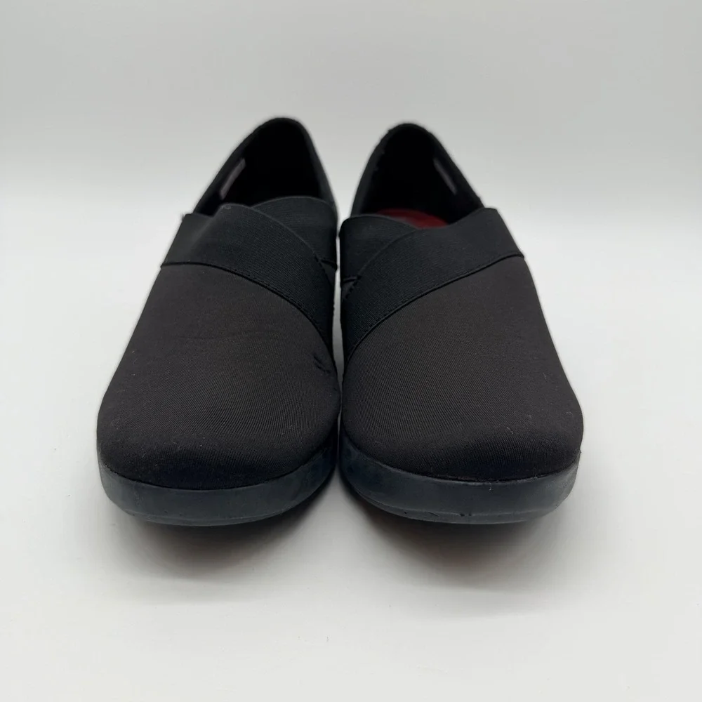 CROCS shoes women